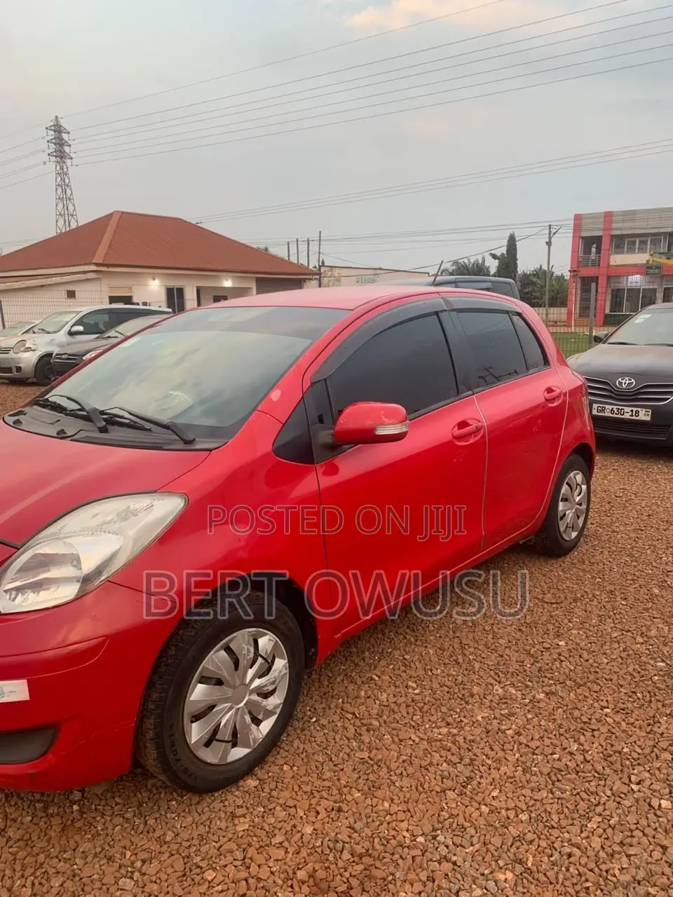 Toyota Vitz 2010 Red