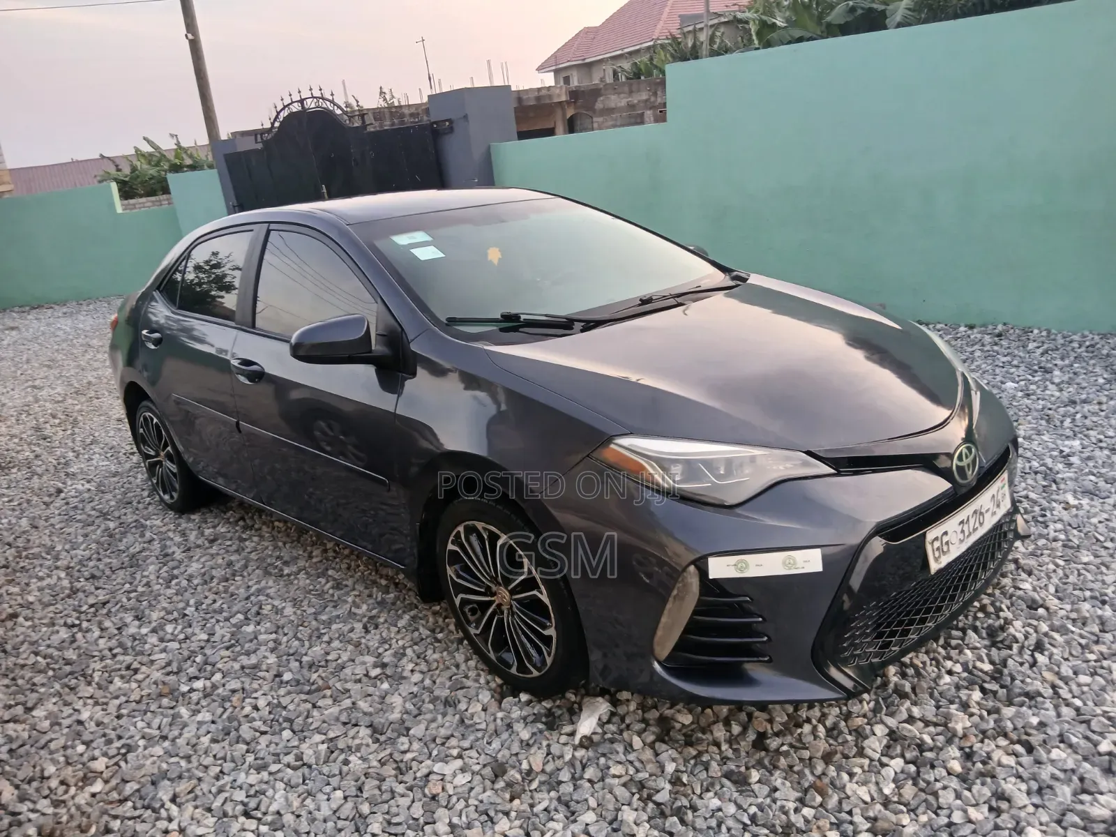 Toyota Corolla 2016 Gray