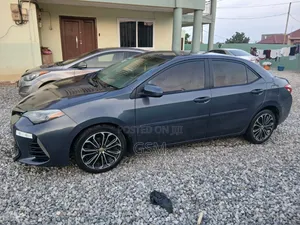 Toyota Corolla 2016 Gray