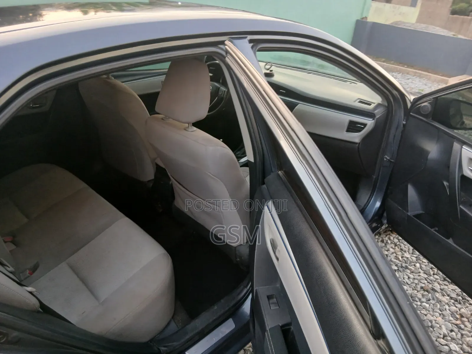 Toyota Corolla 2016 Gray