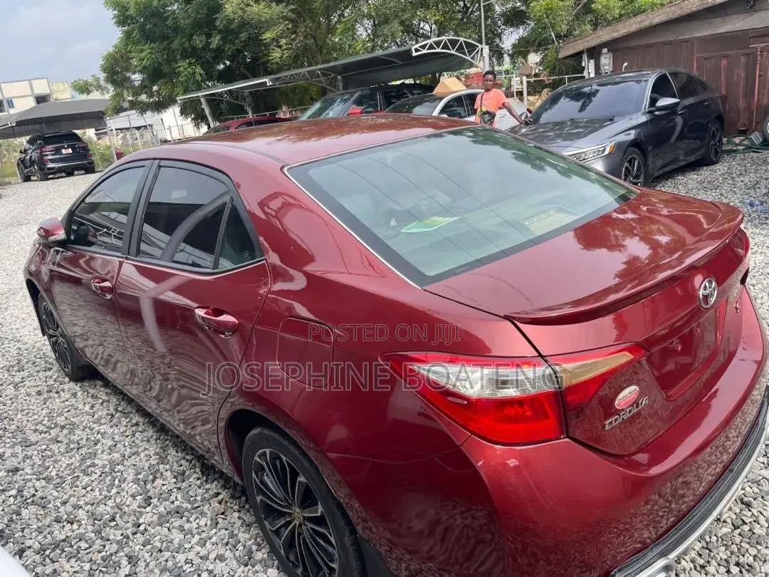 Toyota Corolla 2015 Burgundy