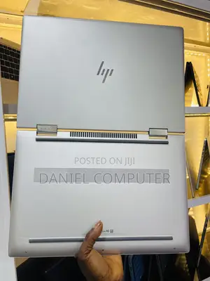 Laptop HP Envy 15-ep0xxx 16GB Intel Core i7 SSD 256GB