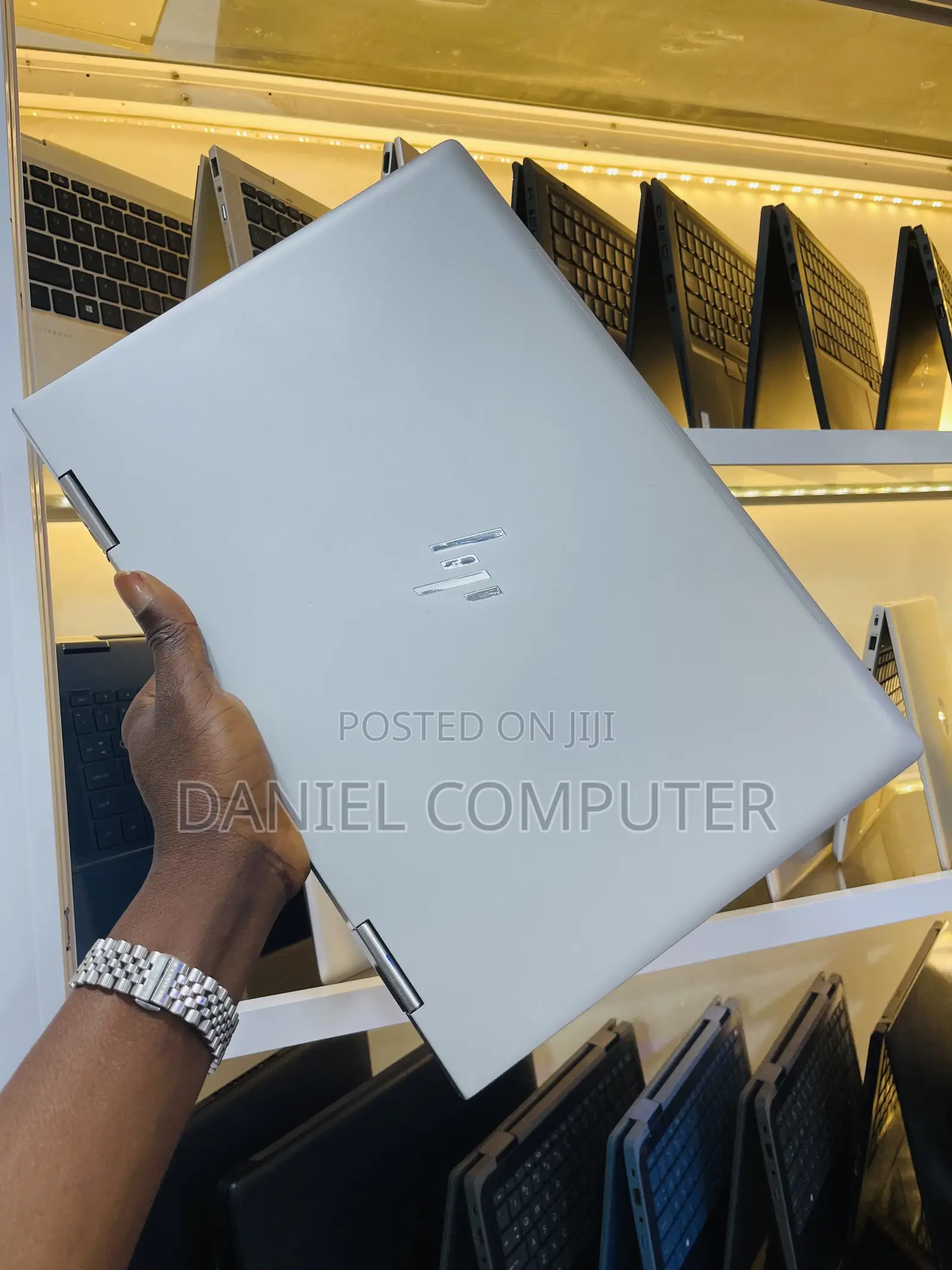 Laptop HP Envy 15-ep0xxx 16GB Intel Core i7 SSD 256GB
