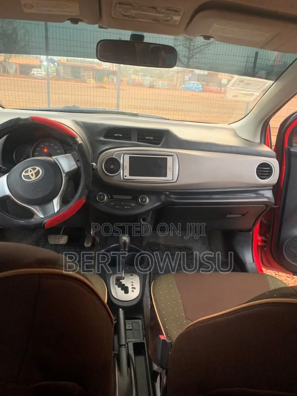 Toyota Vitz 2013 Red