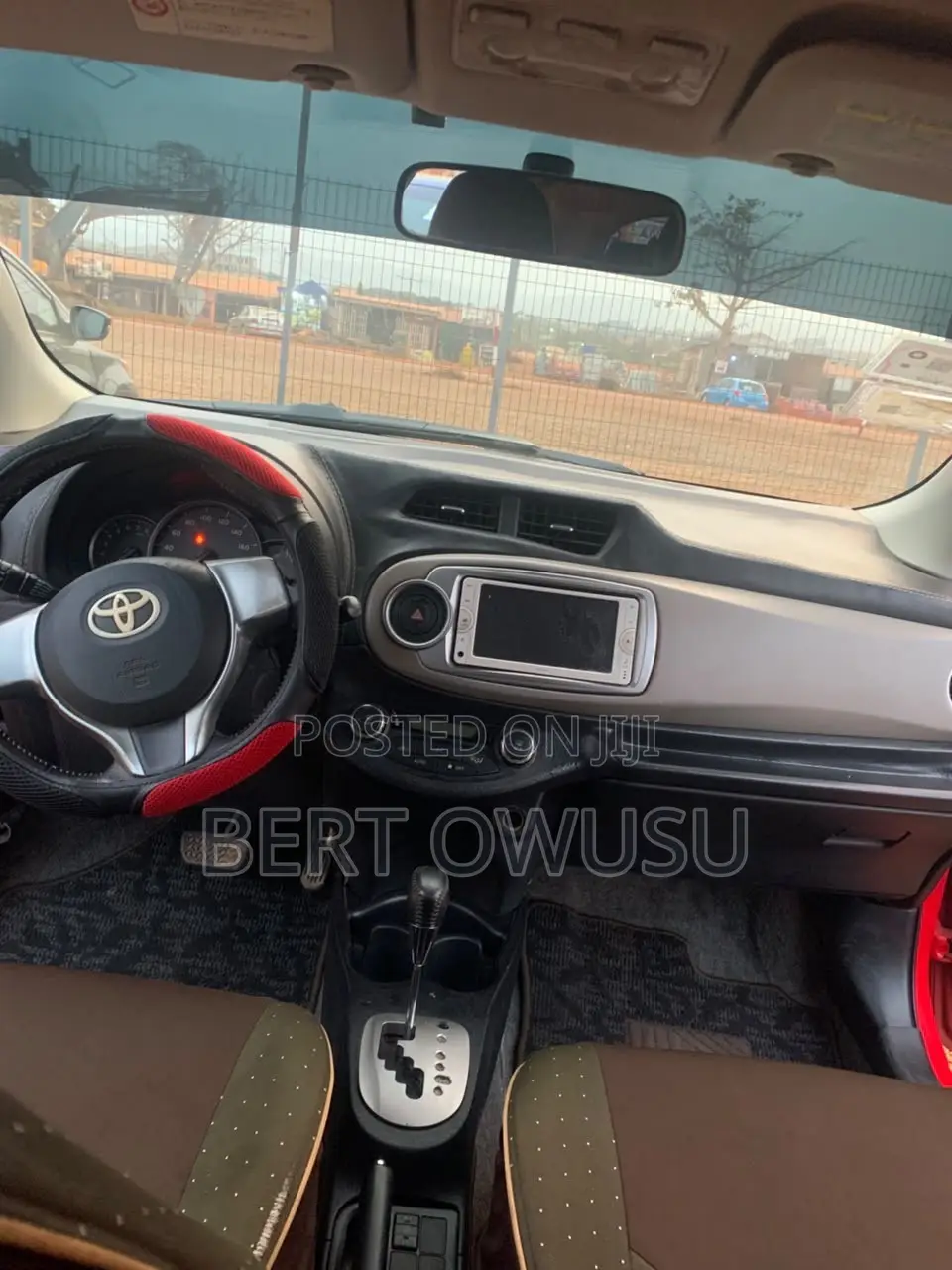 Toyota Vitz 2013 Red