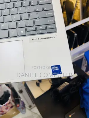 Laptop HP EliteBook 8 G1i 16GB Intel Core Ultra 7 SSD 512GB