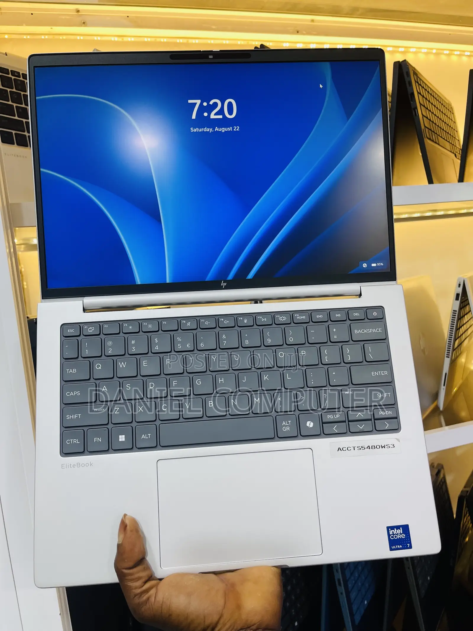 Laptop HP EliteBook 8 G1i 16GB Intel Core Ultra 7 SSD 512GB