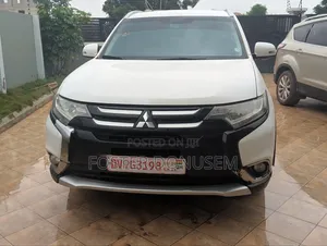 Mitsubishi Outlander 2.4 PHEV AWD 2017 White