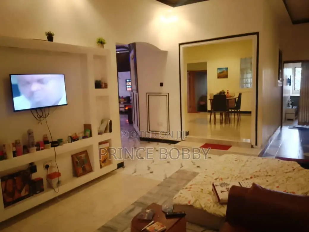 4bdrm House in Kasoa for sale