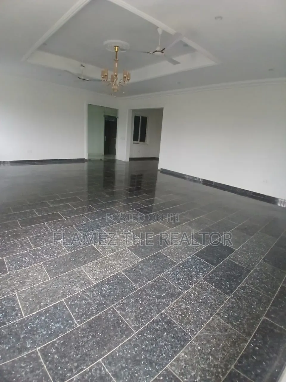 7bdrm Mansion in Kwabenya for rent