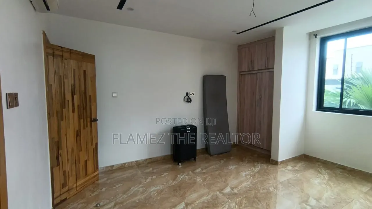 4bdrm House in Burma Hills, Tseaddo for sale