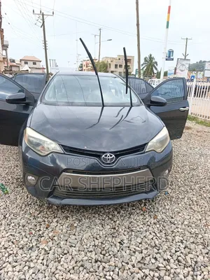Toyota Corolla LE Premium 4dr Sedan (1.8L 4cyl CVT) 2016 Black