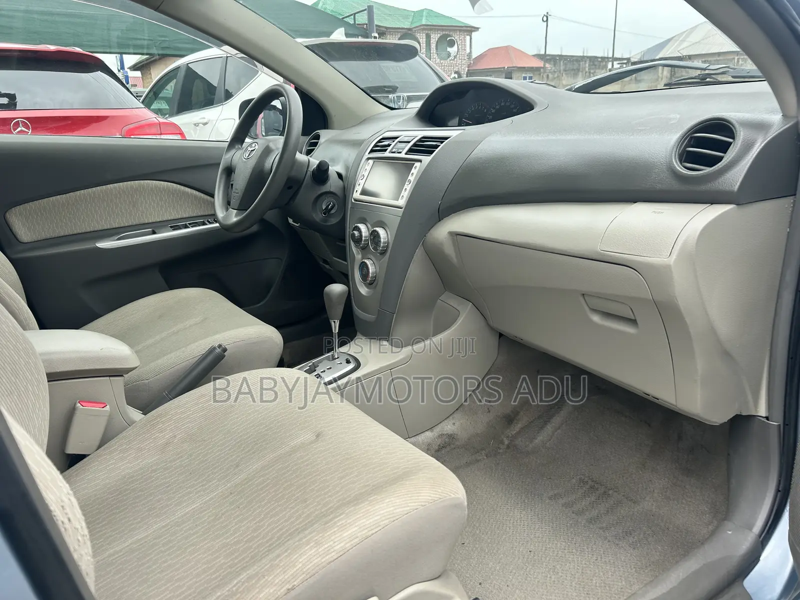 Toyota Belta 2010 Blue