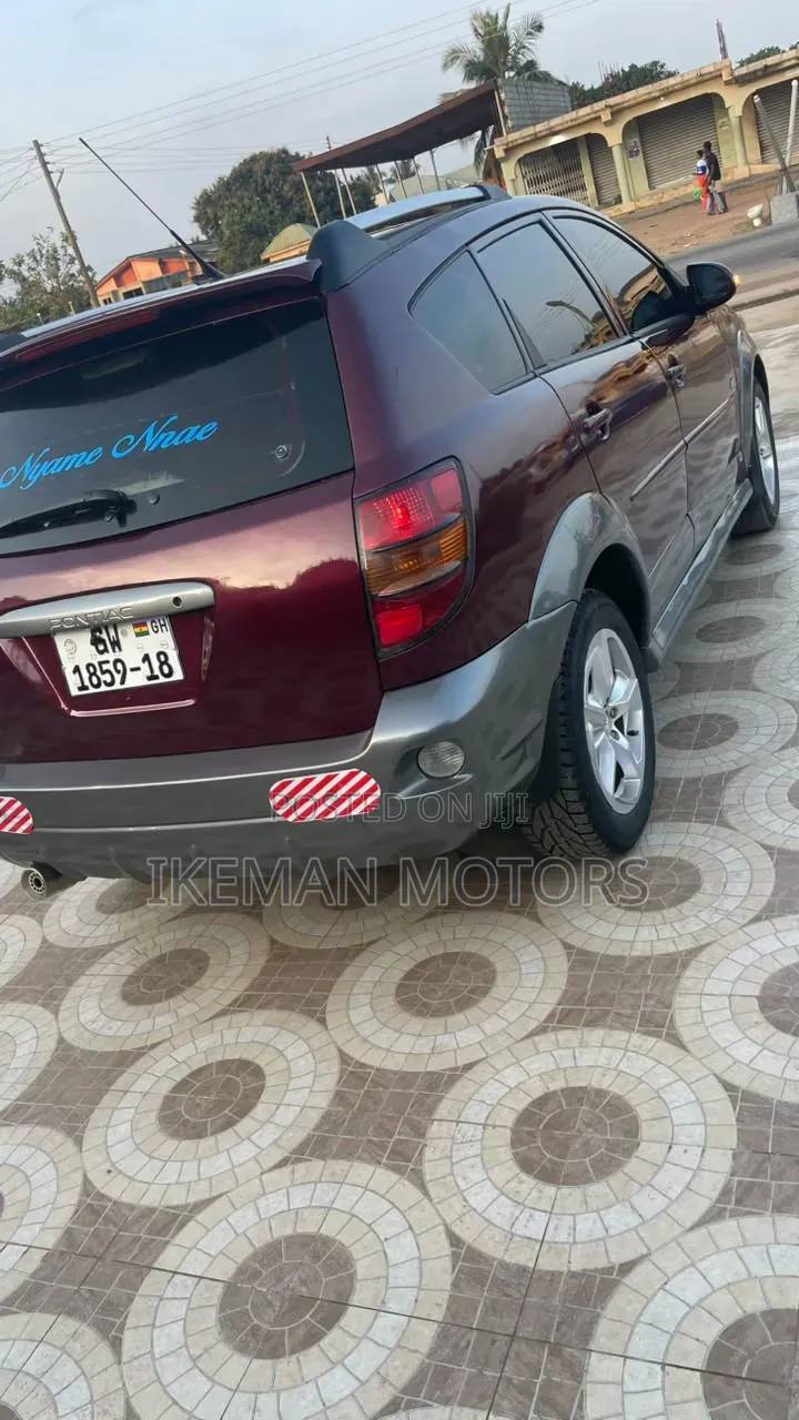 Pontiac Vibe 2007 Red