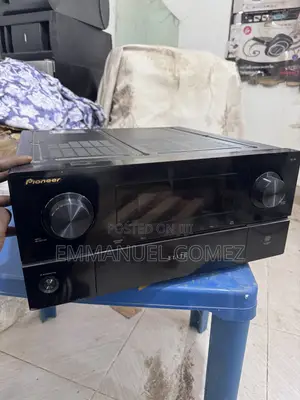 Pioneer Elite SC-35 Audiophile AV Receiver (140W X 7) (US Import)