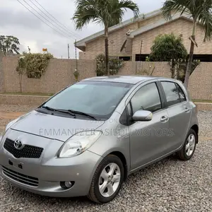 Toyota Yaris 1.5 Automatic 2009 Gray