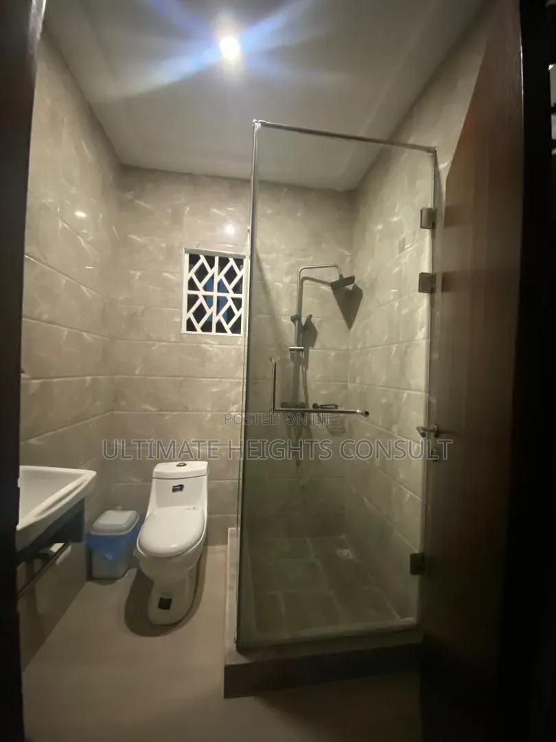 4bdrm House in Nyamekye, Nyanmekye for rent