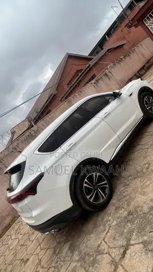 Jetour X70 Plus 1.6 7-Seater FWD 2021 White