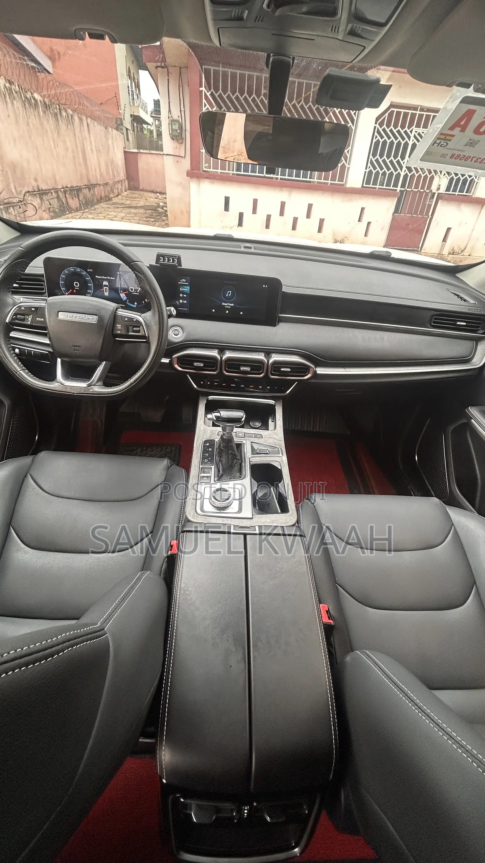 Jetour X70 Plus 1.6 7-Seater FWD 2021 White