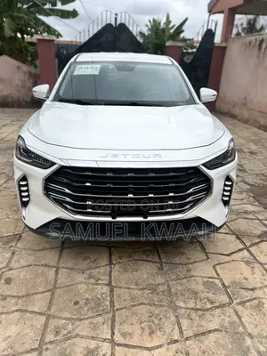 Jetour X70 Plus 1.6 7-Seater FWD 2021 White