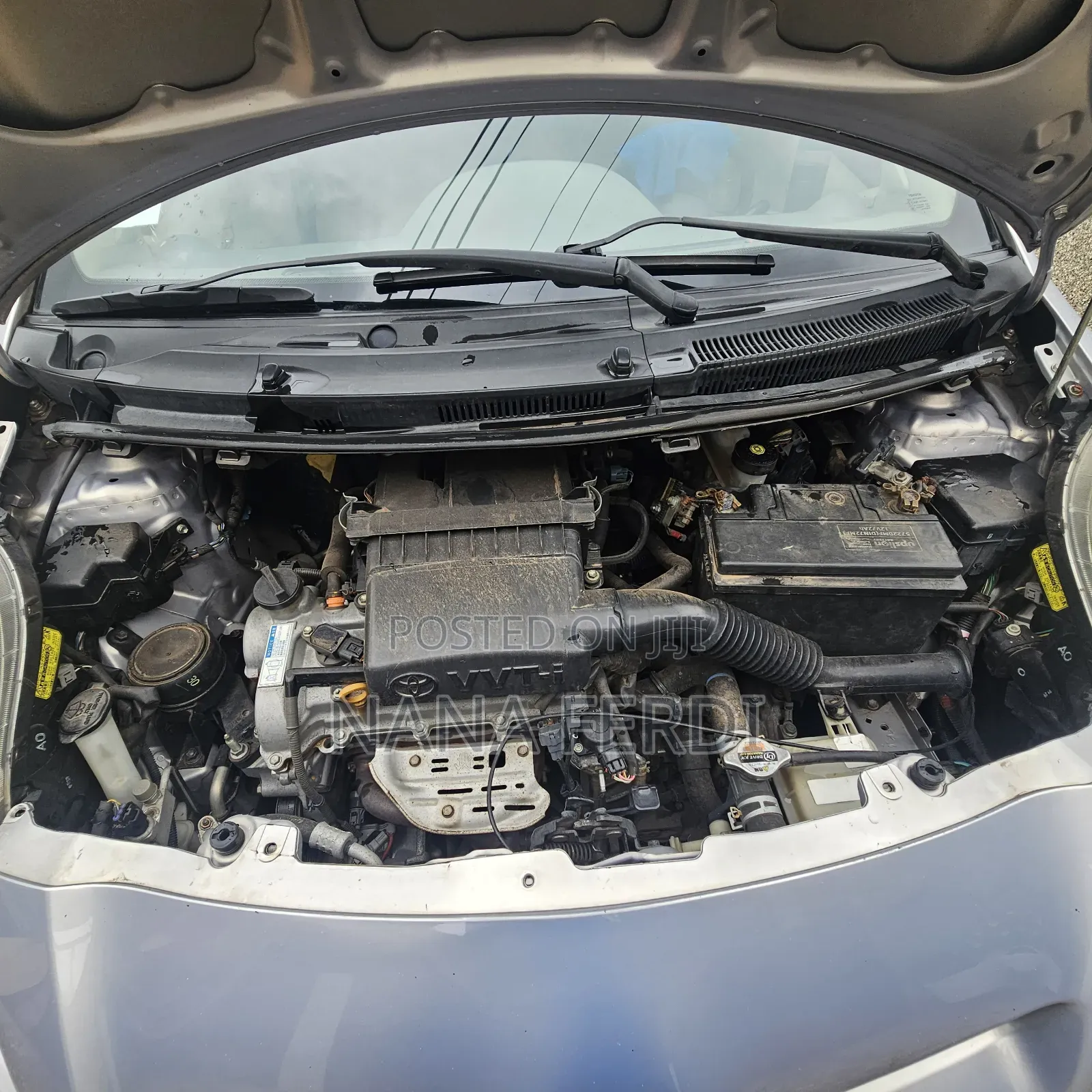 Toyota Vitz 2011 Gray