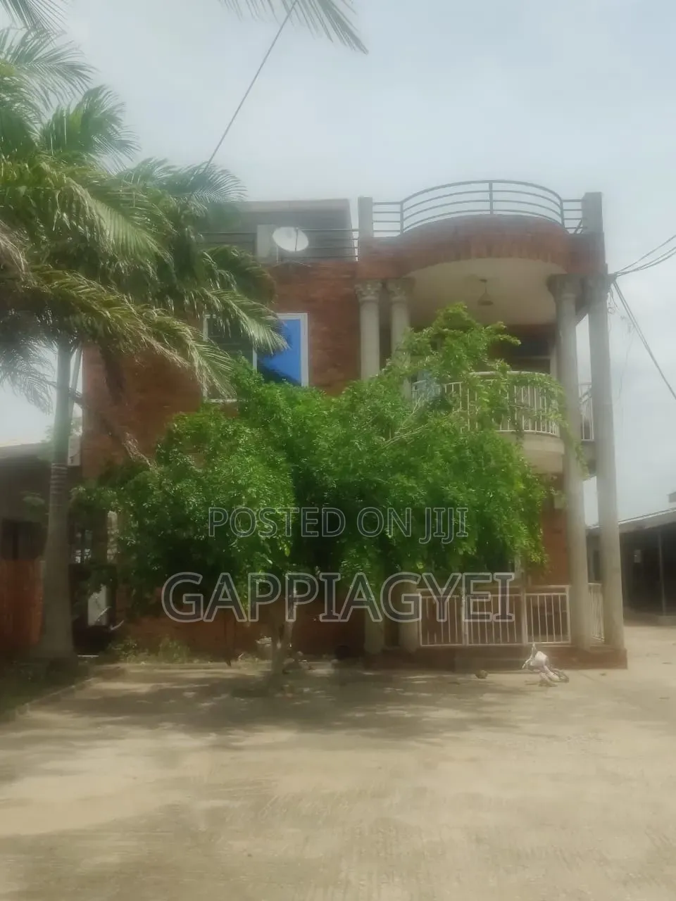 Furnished 6bdrm Apartment in Sprung Gruppe , Tetegu for sale
