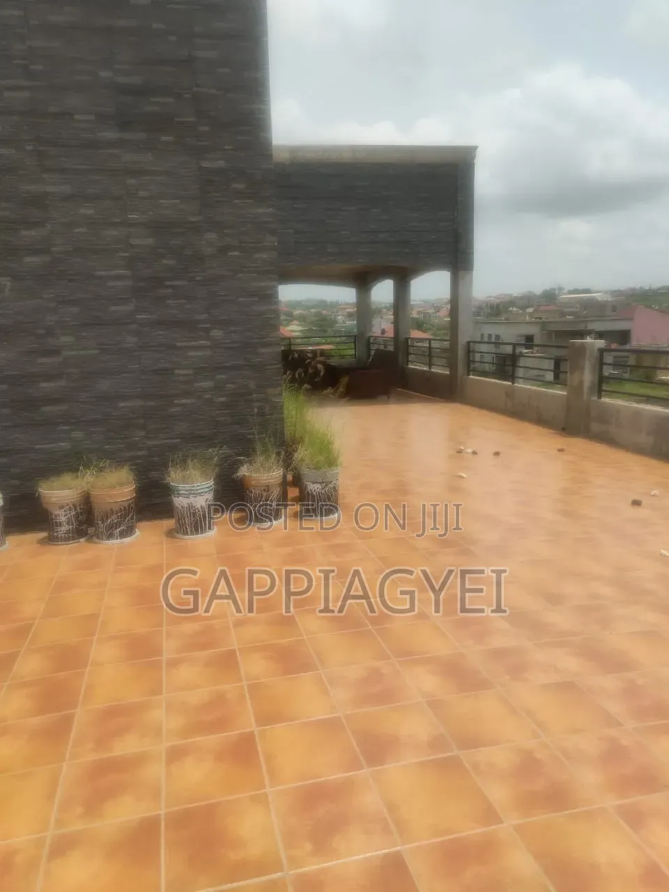 Furnished 6bdrm Apartment in Sprung Gruppe , Tetegu for sale