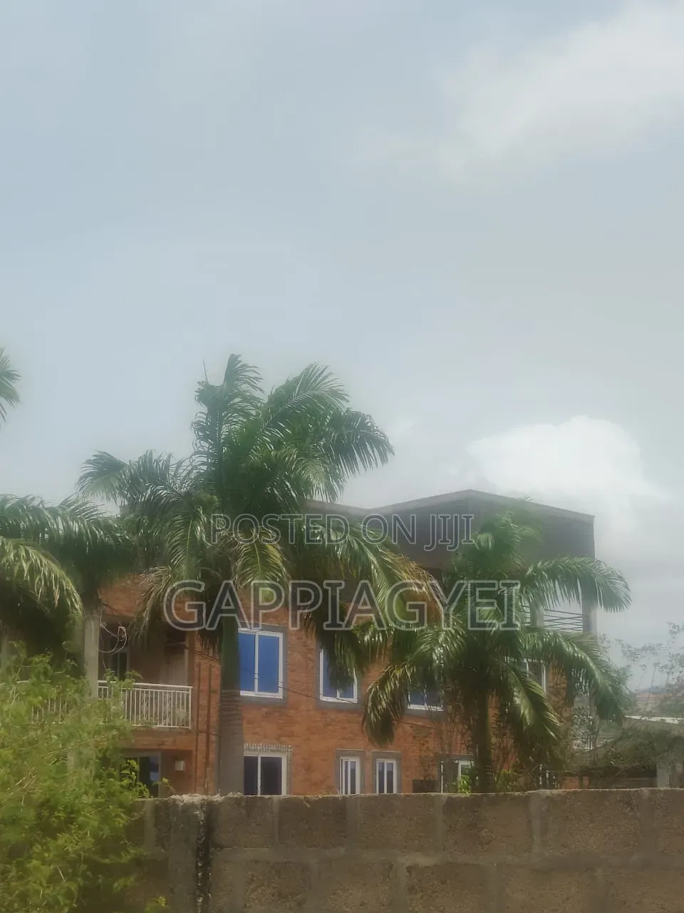 Furnished 6bdrm Apartment in Sprung Gruppe , Tetegu for sale