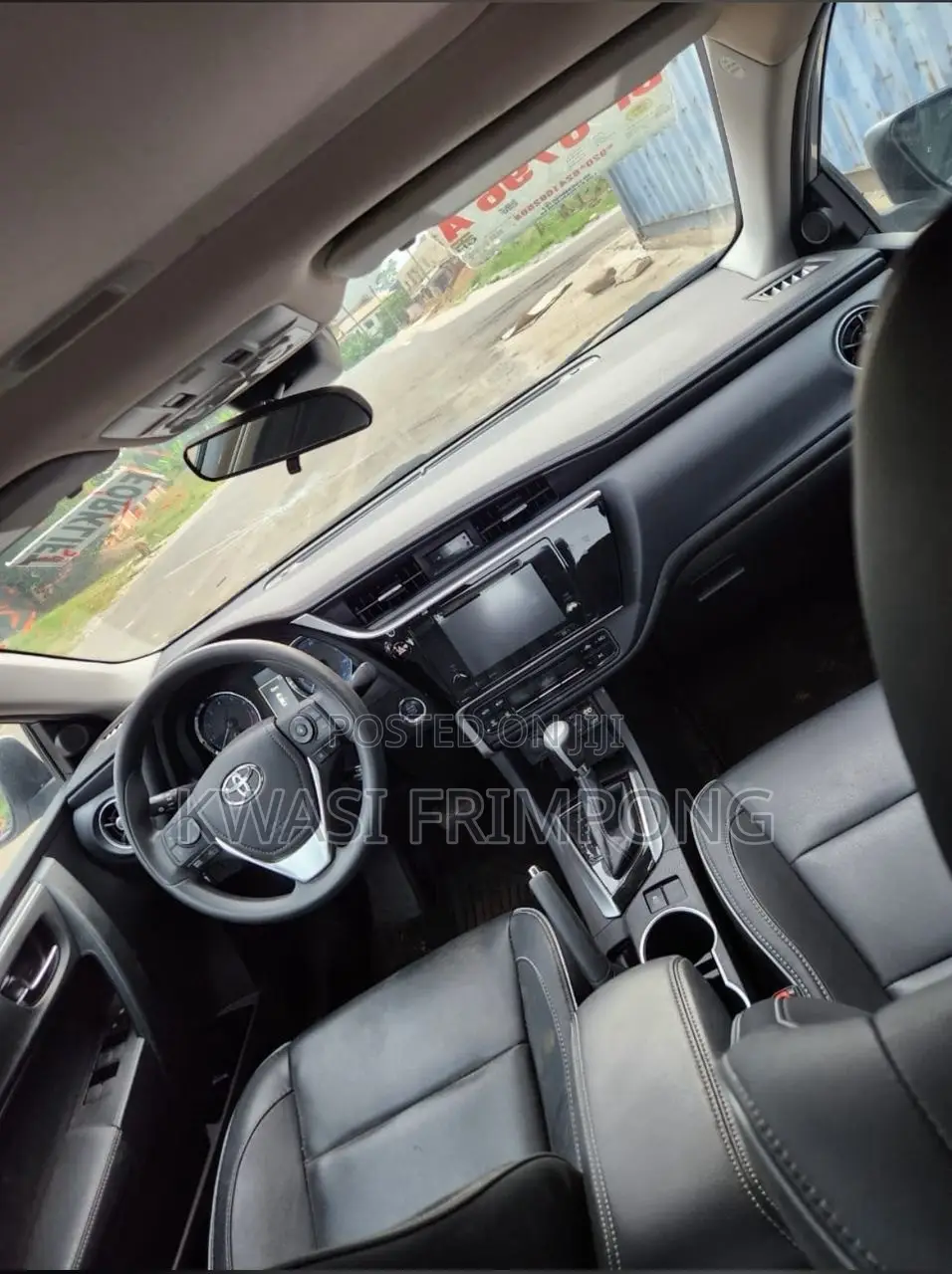 Toyota Corolla XSE (1.8L 4cyl 2A) 2018 Black