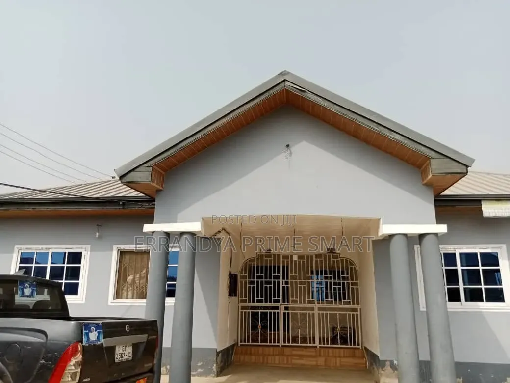 4bdrm House in Pentecost, Millenium City for sale