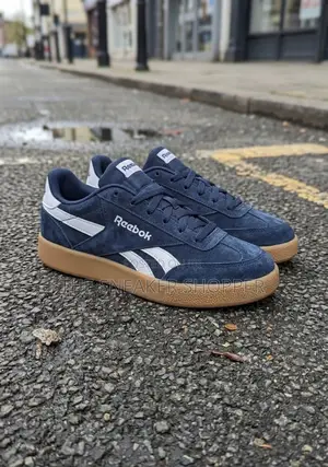 Reebok Club C Revenge "Vector Navy / Gum