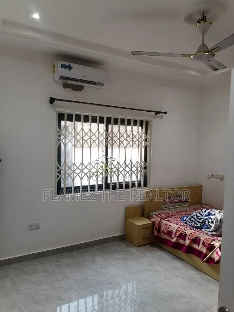2bdrm Apartment in Kutunse, Amasaman for rent