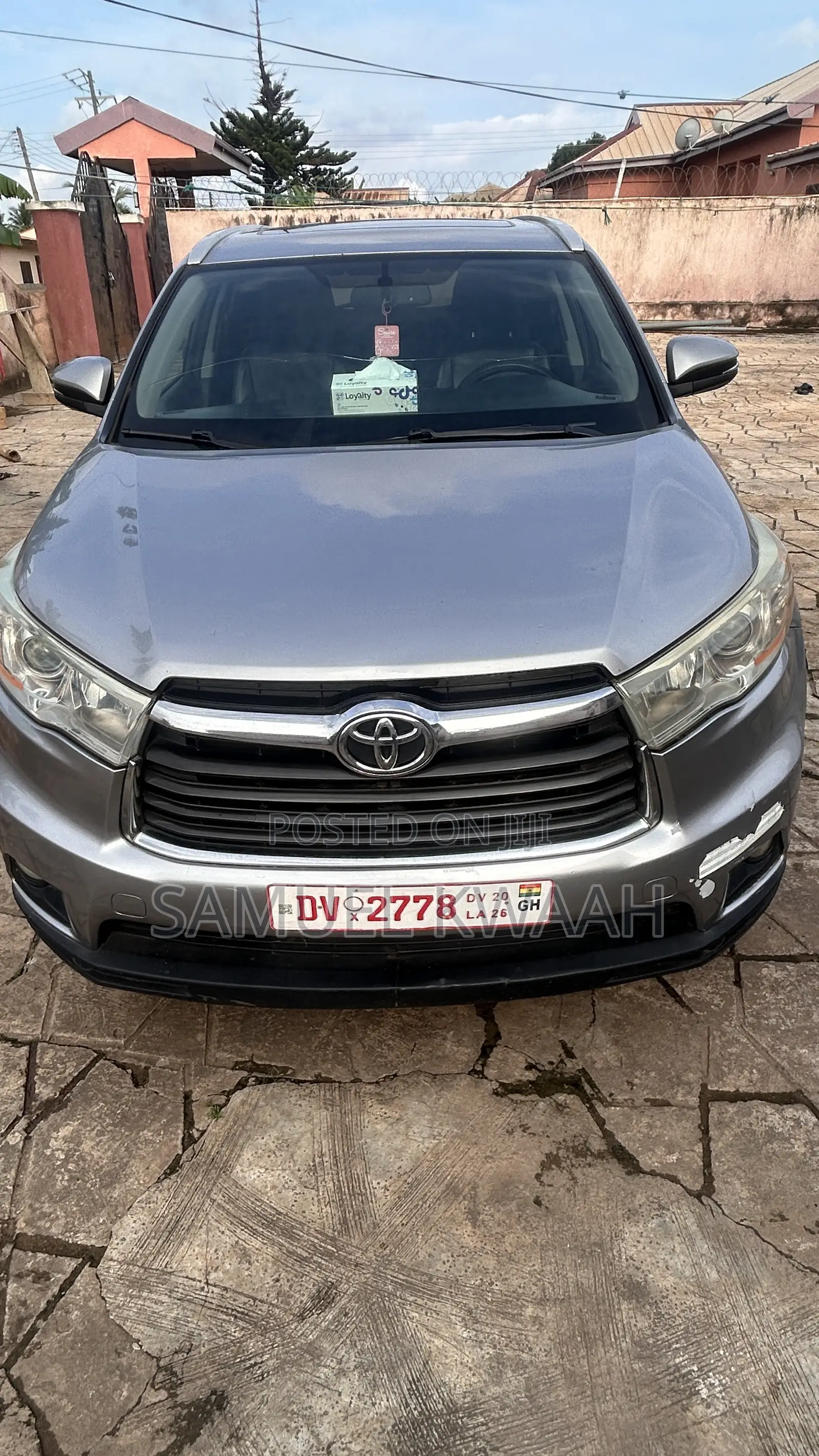 Toyota Highlander XLE 4dr SUV AWD (3.5L 6cyl 6A) 2015 Gray