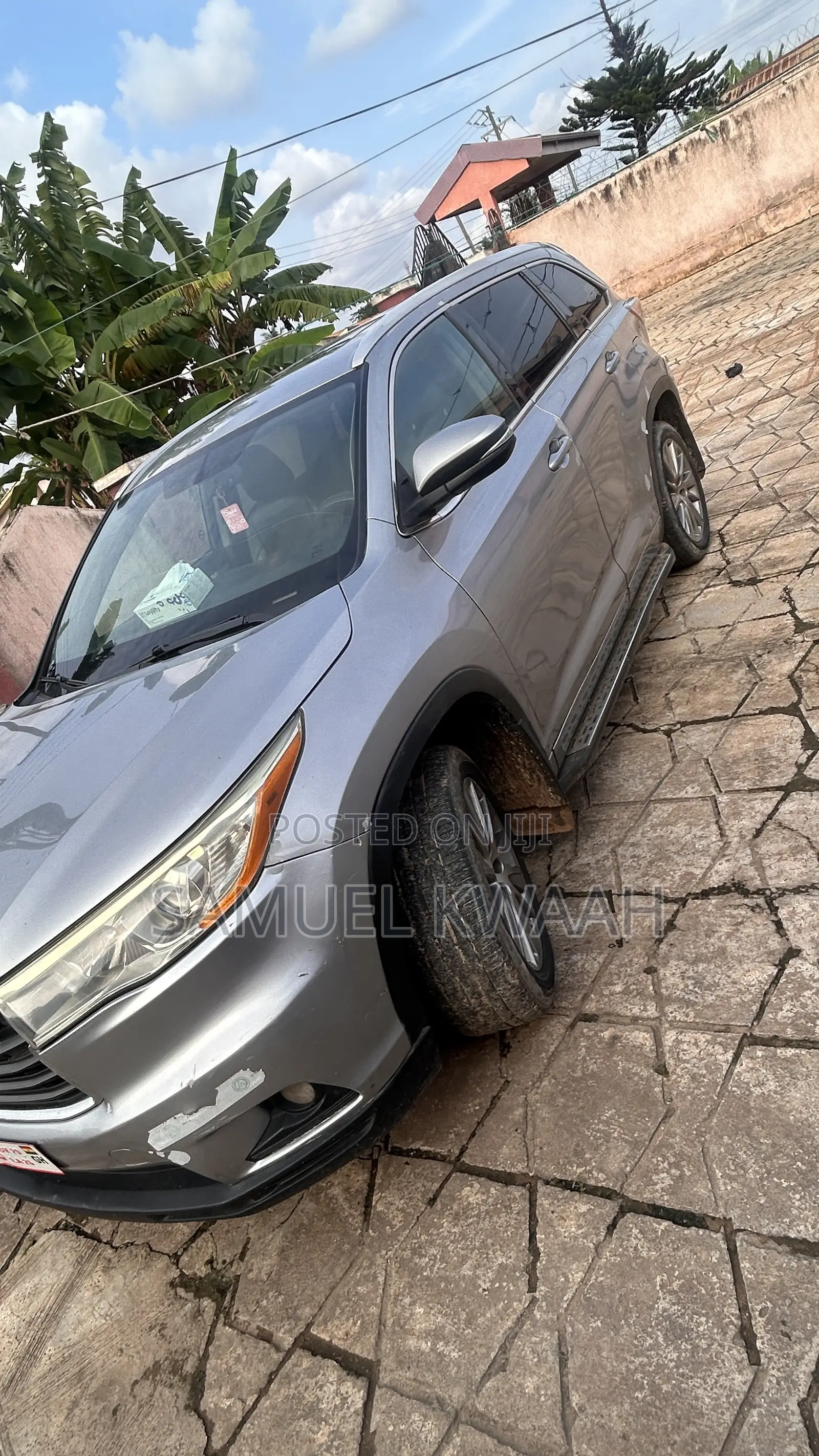 Toyota Highlander XLE 4dr SUV AWD (3.5L 6cyl 6A) 2015 Gray