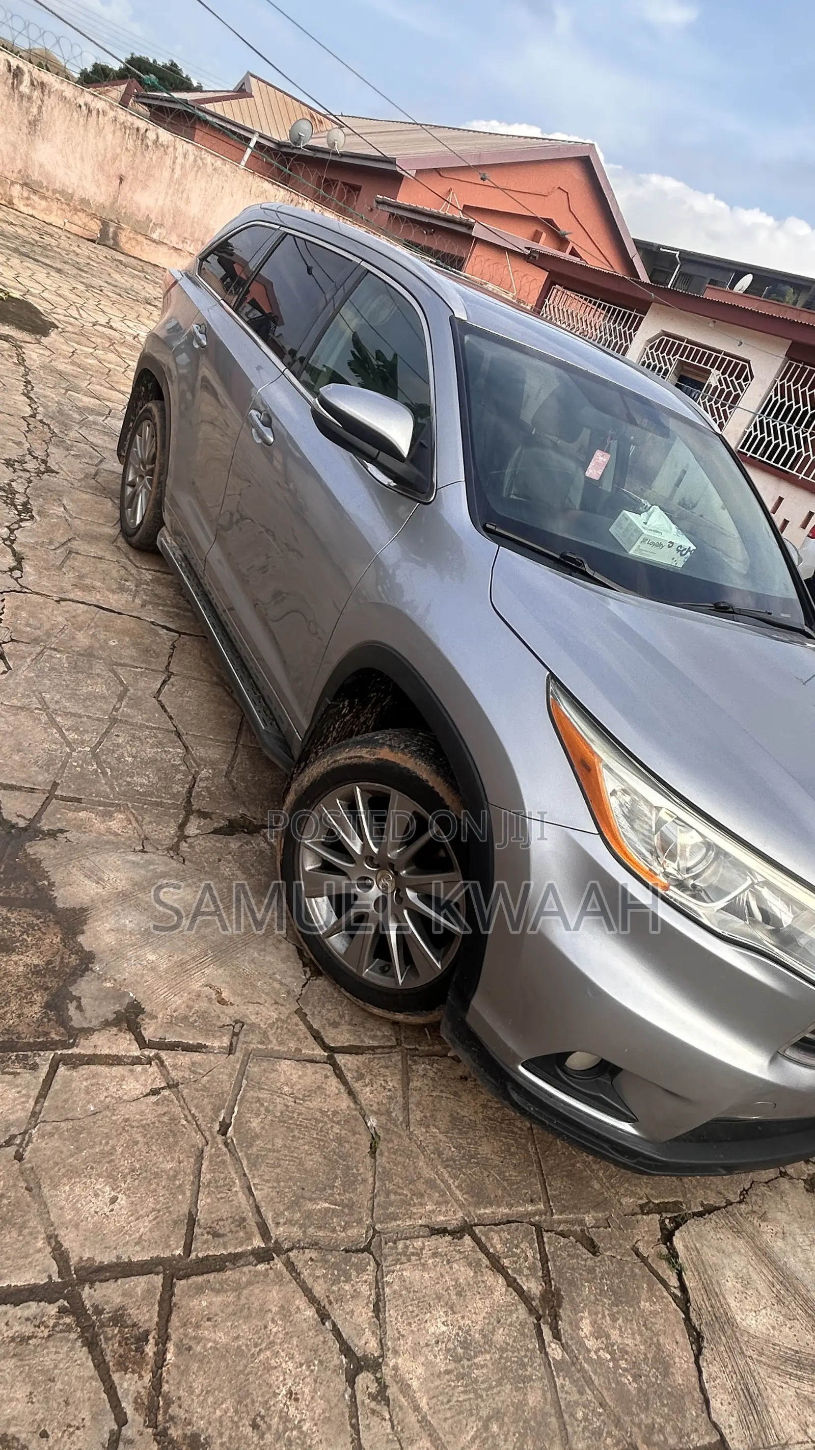 Toyota Highlander XLE 4dr SUV AWD (3.5L 6cyl 6A) 2015 Gray