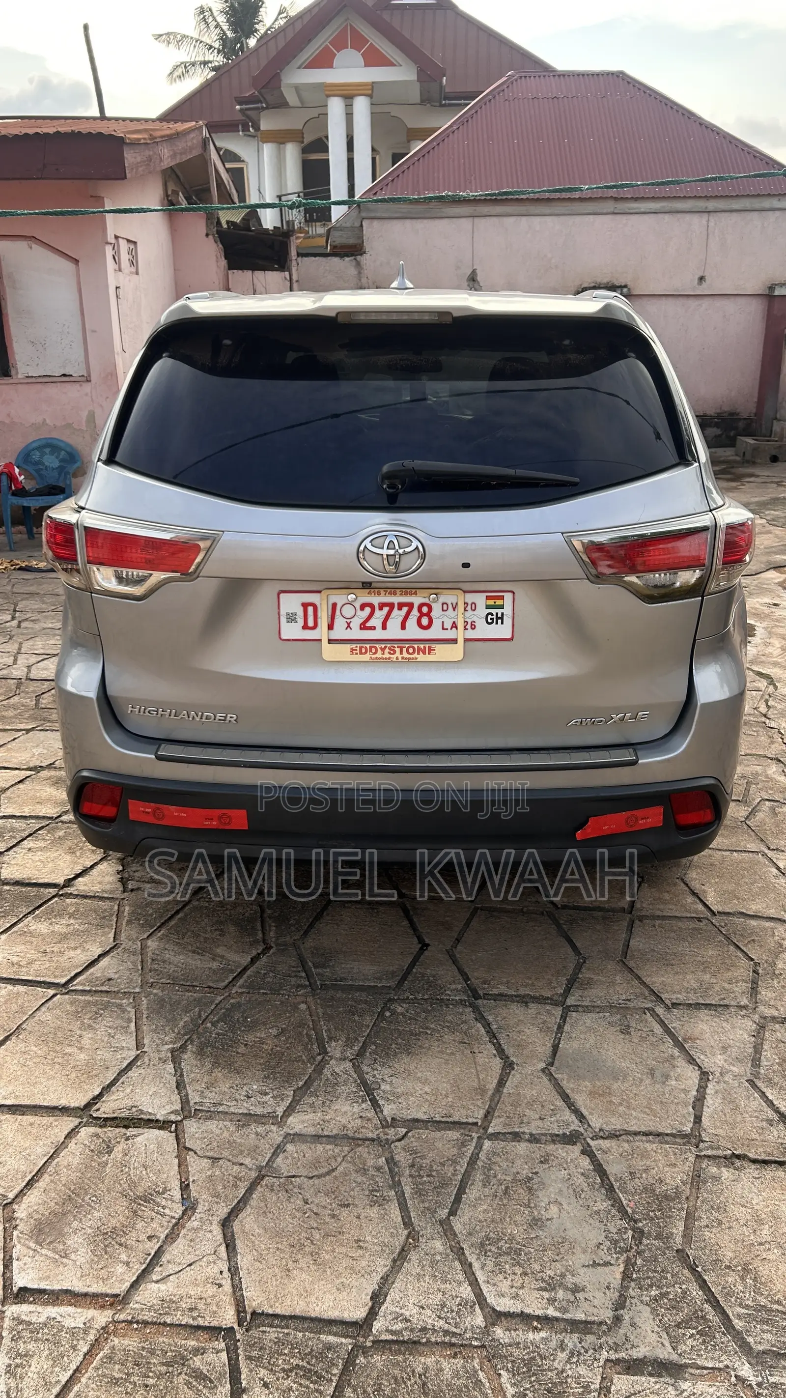 Toyota Highlander XLE 4dr SUV AWD (3.5L 6cyl 6A) 2015 Gray