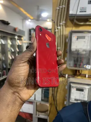 Apple iPhone XR 64 GB Red