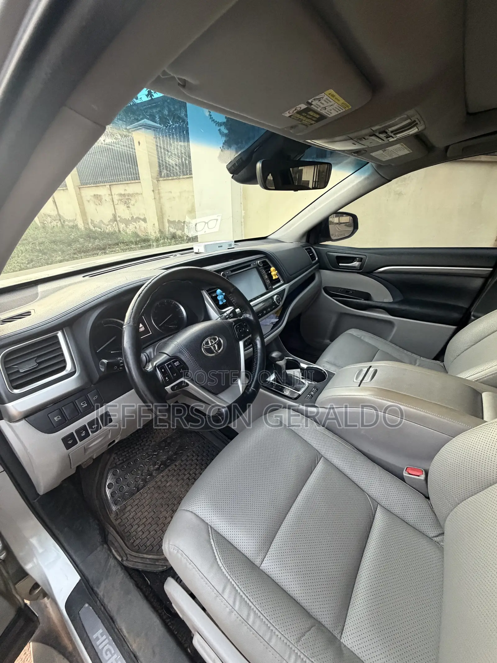 Toyota Highlander 2017 Gray