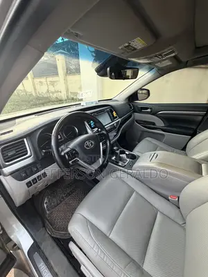 Toyota Highlander 2017 Gray