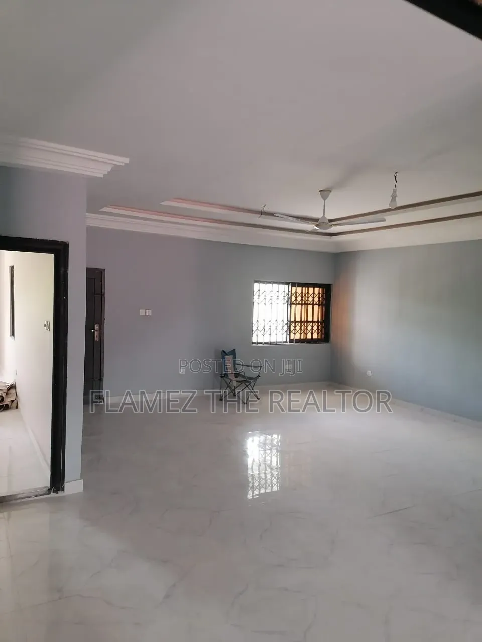3bdrm Apartment in Satellite Dvla, Amasaman for rent