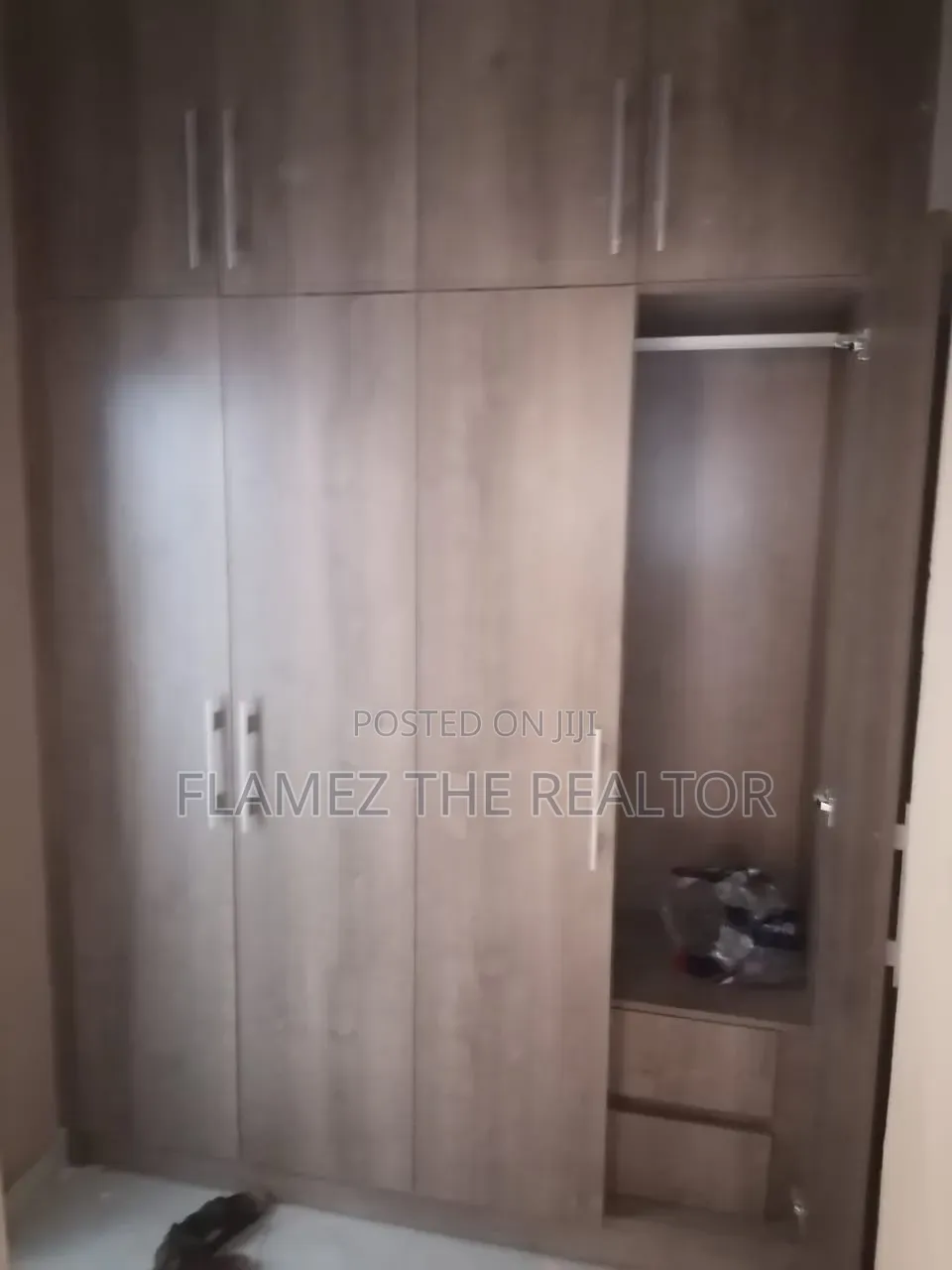 3bdrm Apartment in Satellite Dvla, Amasaman for rent