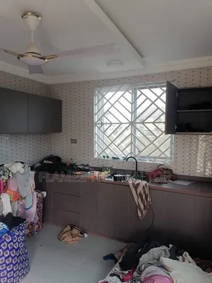 4bdrm Apartment in Kotoku Road, Amasaman for rent