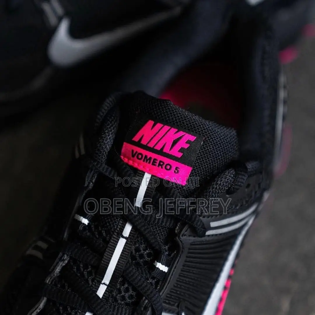 Original Nike Zoom Vomero 5 Blast Pink/Black