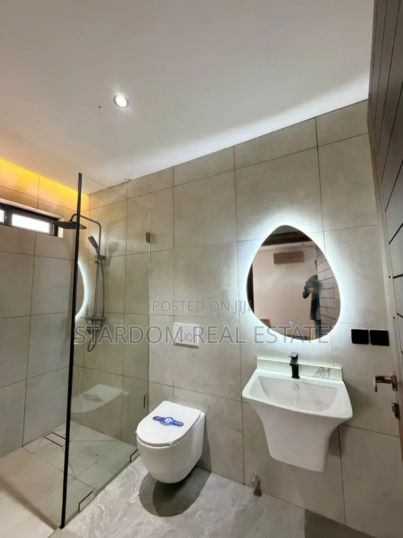 3bdrm Bungalow in Lakeside Estate for rent