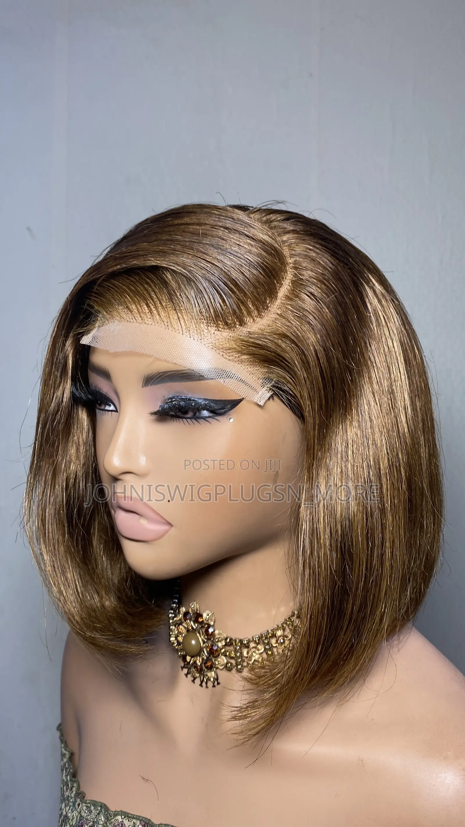 8” Double Drawn Bob Wig