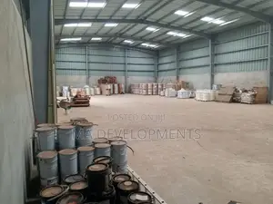 800 Square Meter Warehouse for Rent at Tema