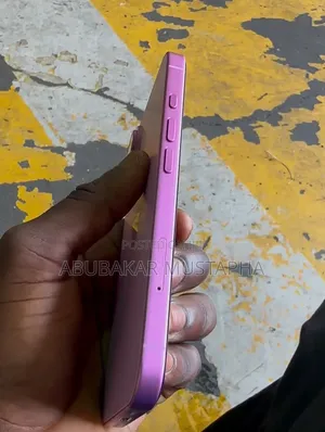 Apple iPhone 16 128 GB Pink