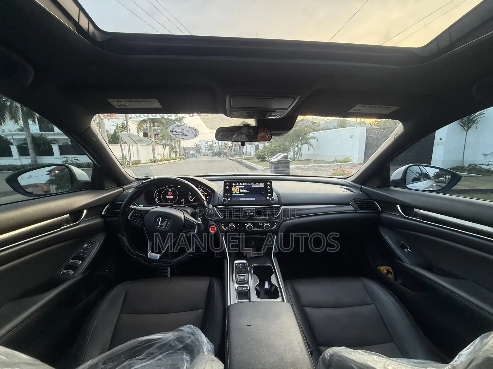 Honda Accord Sport (2.0L 4cyl Turbo 6M) 2019 White