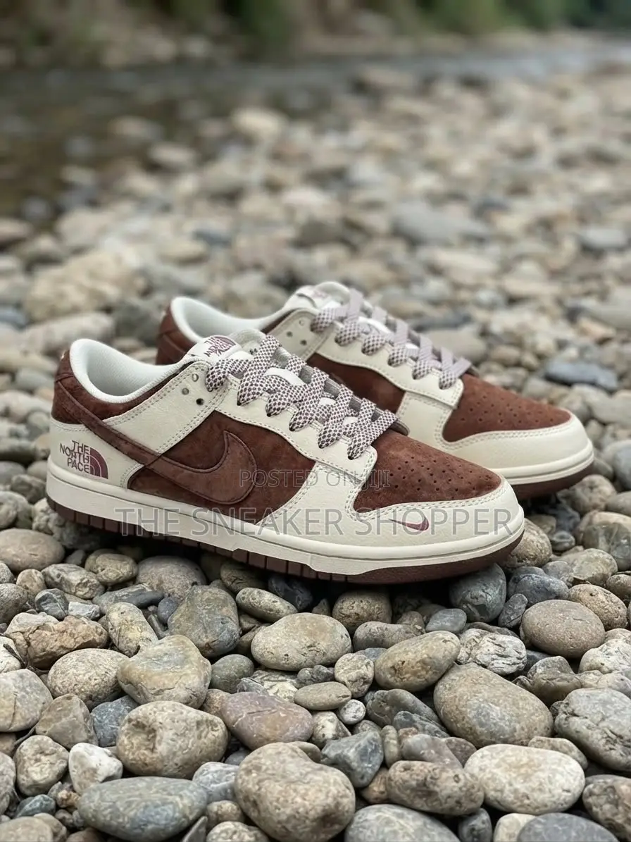 Nike Dunk Low "Cacao / Sail / Brown