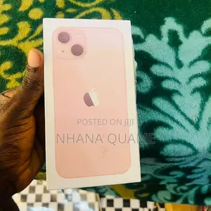 Apple iPhone 13 128 GB Pink